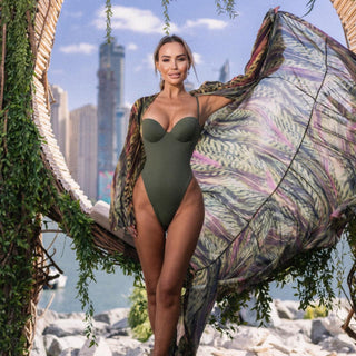 Coco De Mer Classico with Cups