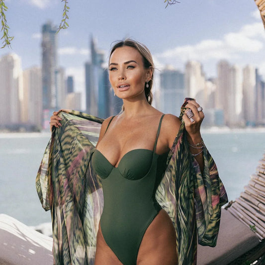 Dubai Swimwear Dress Code: Are Bikinis Allowed on Beaches?